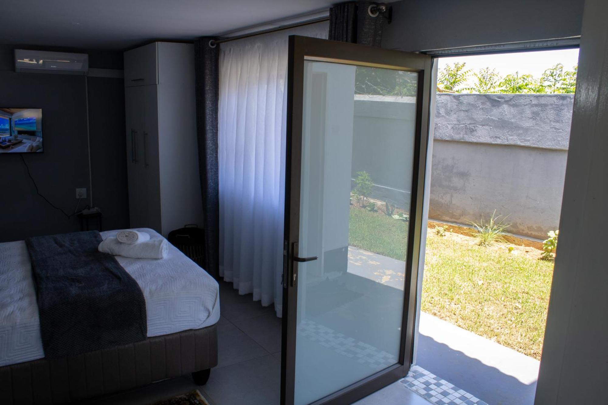 Rehoboth Ezulwini Suites Lobamba Esterno foto
